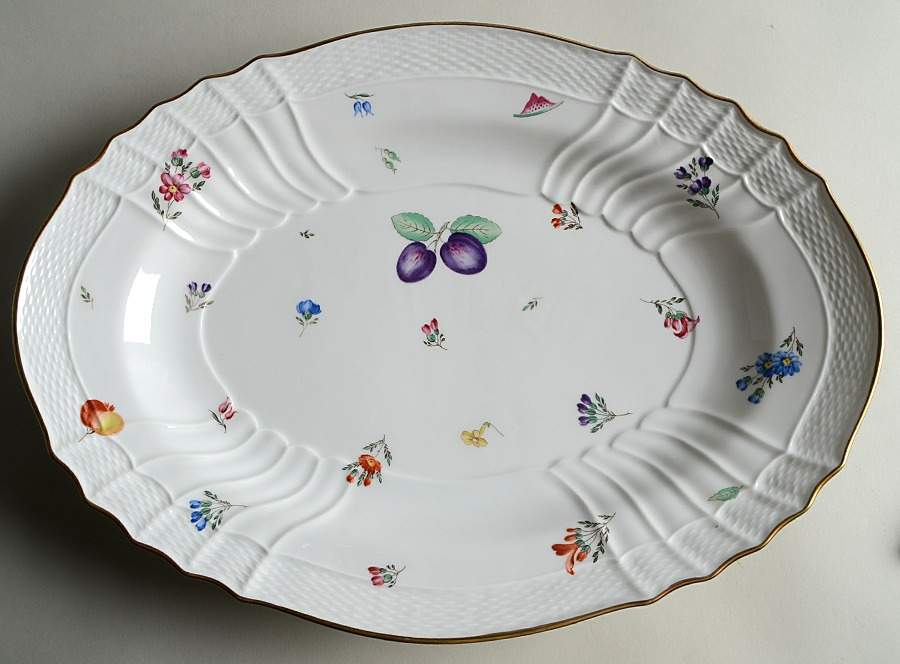 Perugia (White) 15" Oval Serving Platter by Ginori 1735-1