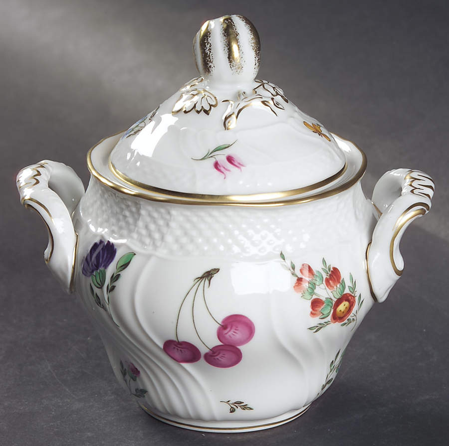 Perugia (White) Sugar Bowl & Lid by Ginori 1735-1
