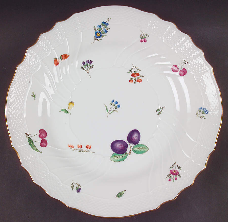 Perugia (White) 11" Chop Plate (Round Platter) by Ginori 1735-1