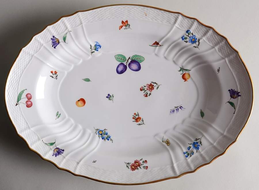 Perugia (White) 16" Oval Serving Platter by Ginori 1735-1