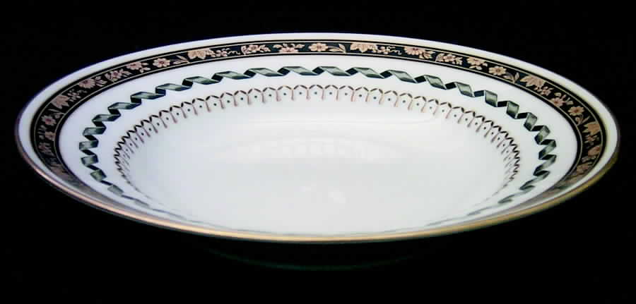 Pincio Black Large Rim Soup Bowl by Ginori 1735-1