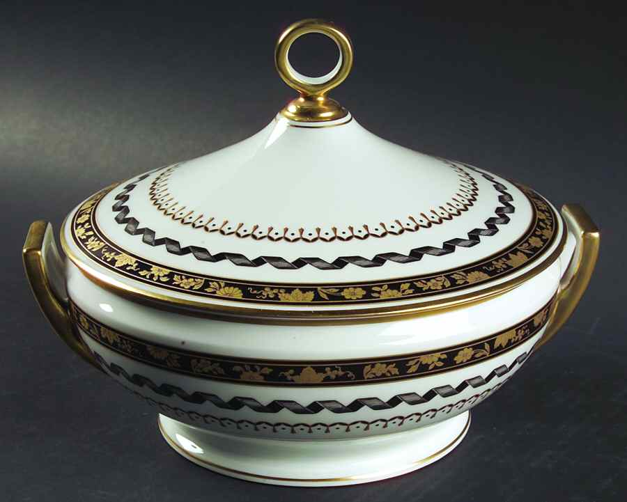 Pincio Black Round Covered Vegetable by Ginori 1735-1
