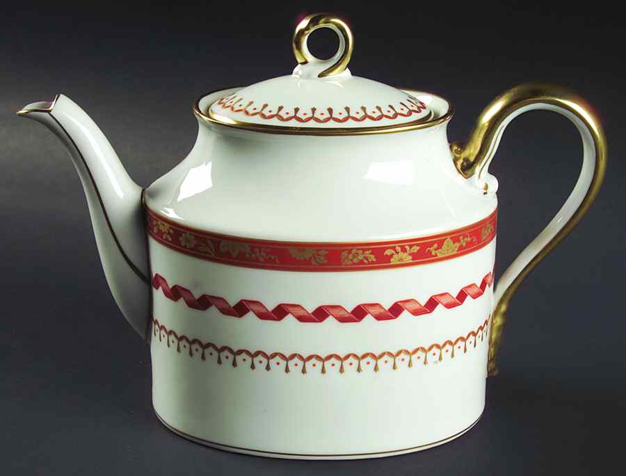 Pincio Red Teapot & Lid by Ginori 1735-1