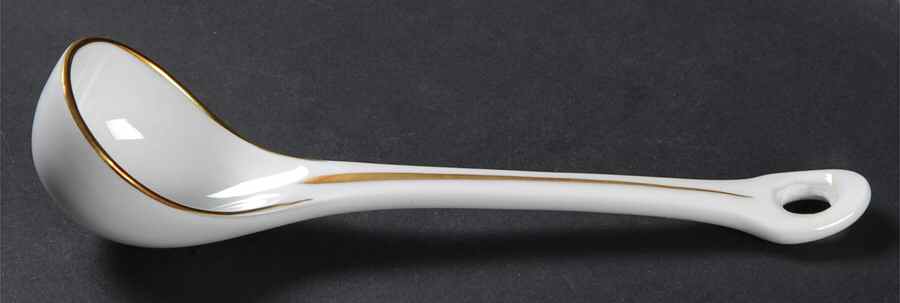 Pincio Red Gravy Ladle Solid Piece by Ginori 1735-1