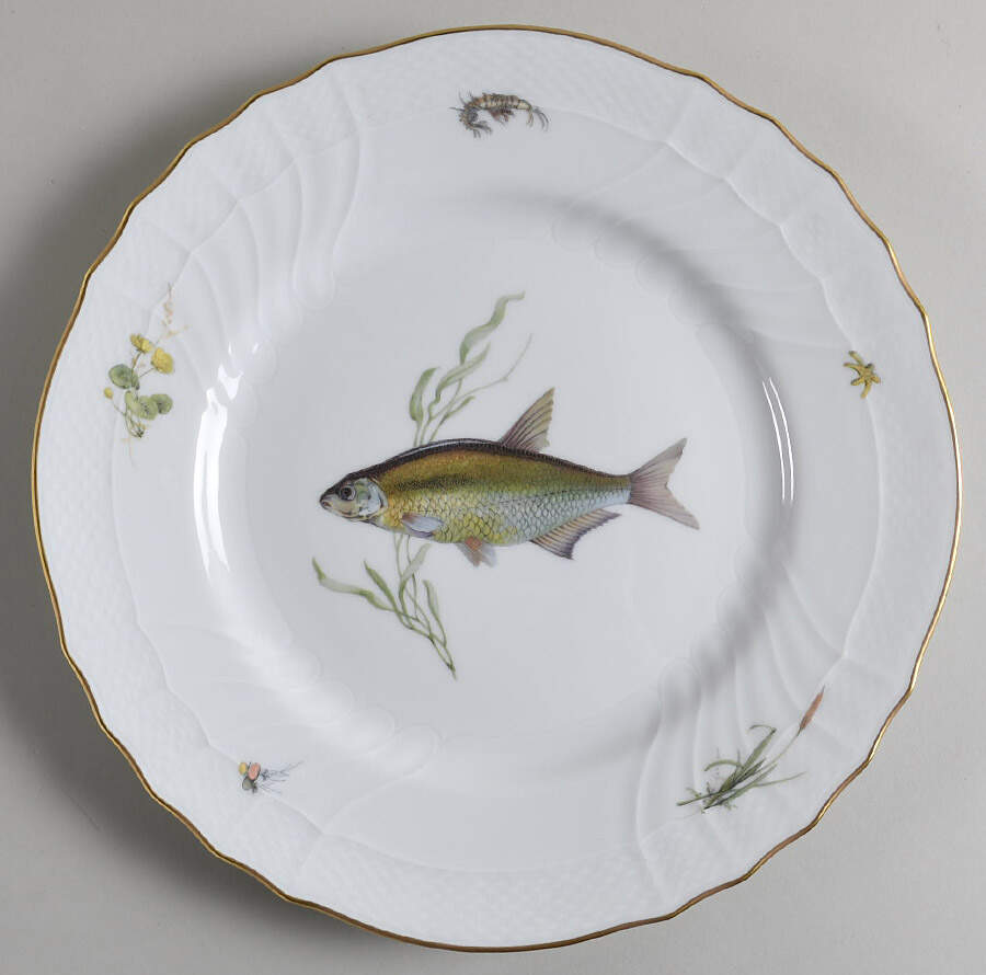 Quenelle (Scalloped) Dinner Plate by Ginori 1735-1