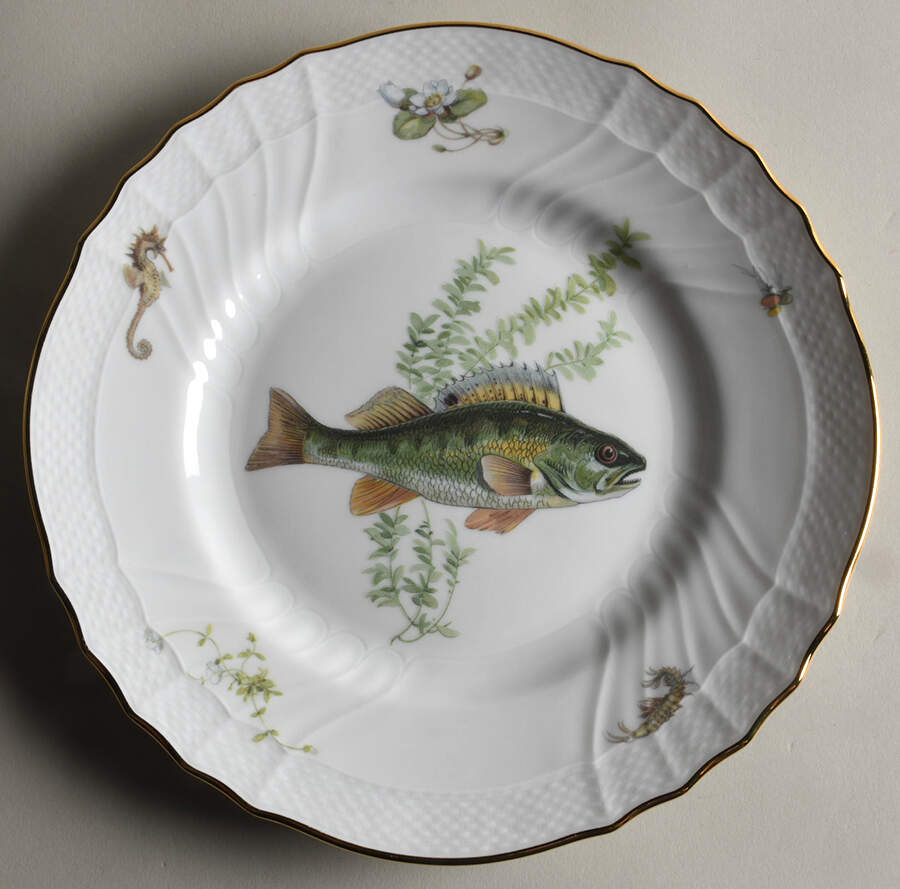 Quenelle (Scalloped) Luncheon Plate by Ginori 1735-1
