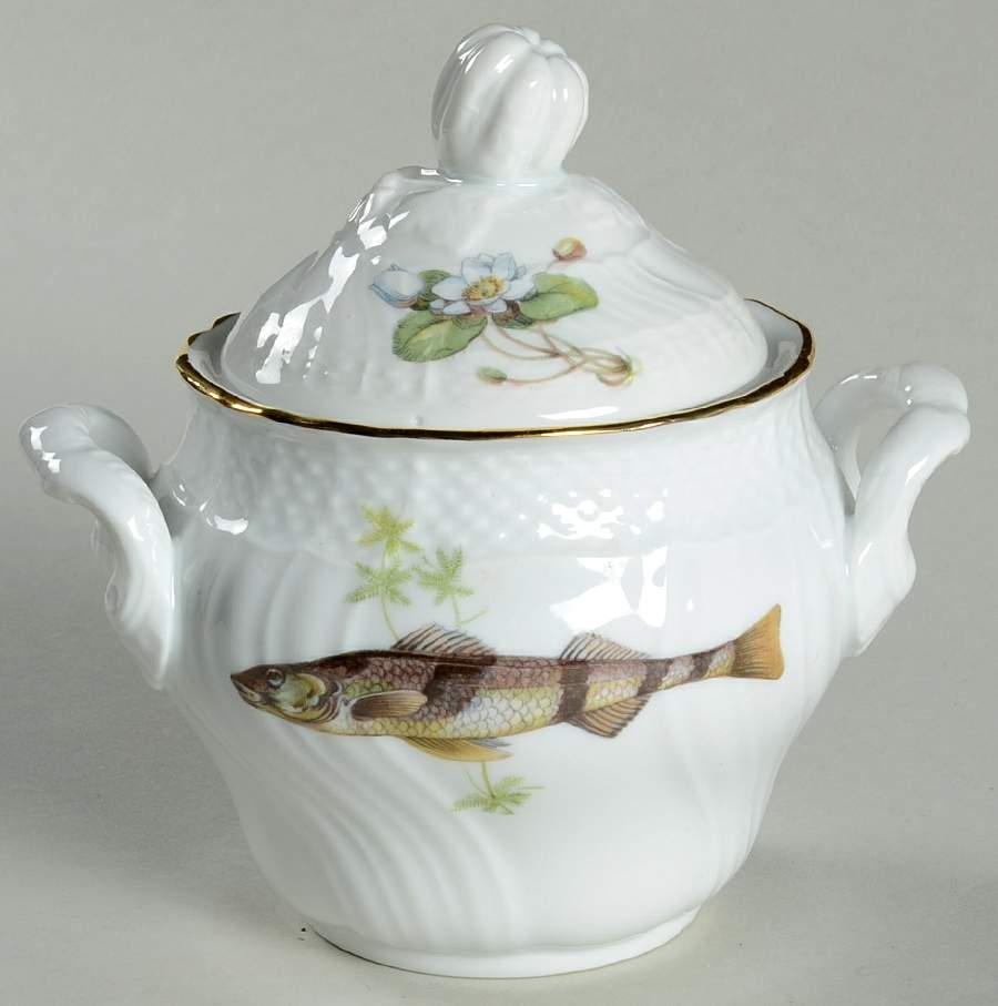 Quenelle (Scalloped) Sugar Bowl & Lid by Ginori 1735-1