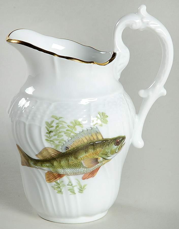 Quenelle (Scalloped) Creamer by Ginori 1735-1