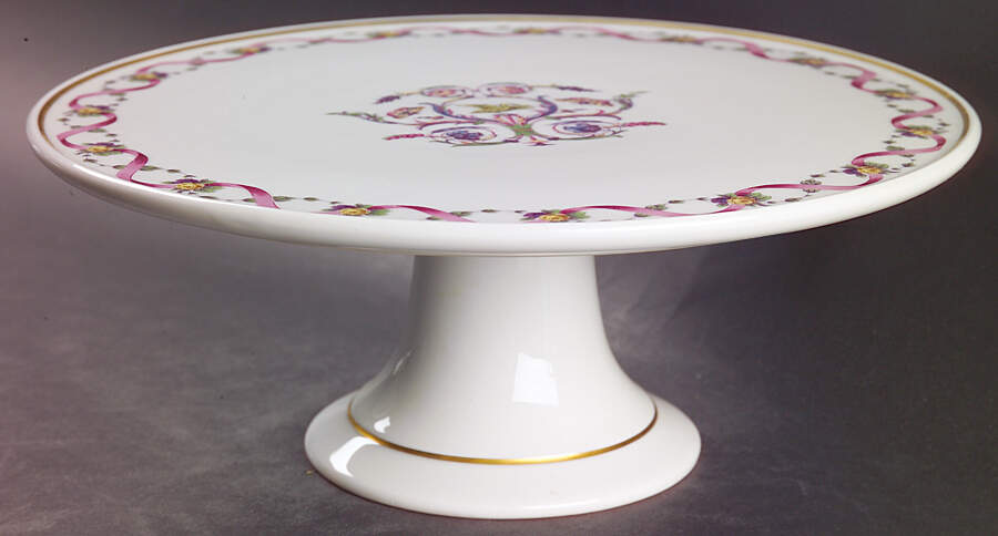 Rapallo 10" Diameter Pedestal Cake Stand by Ginori 1735-1