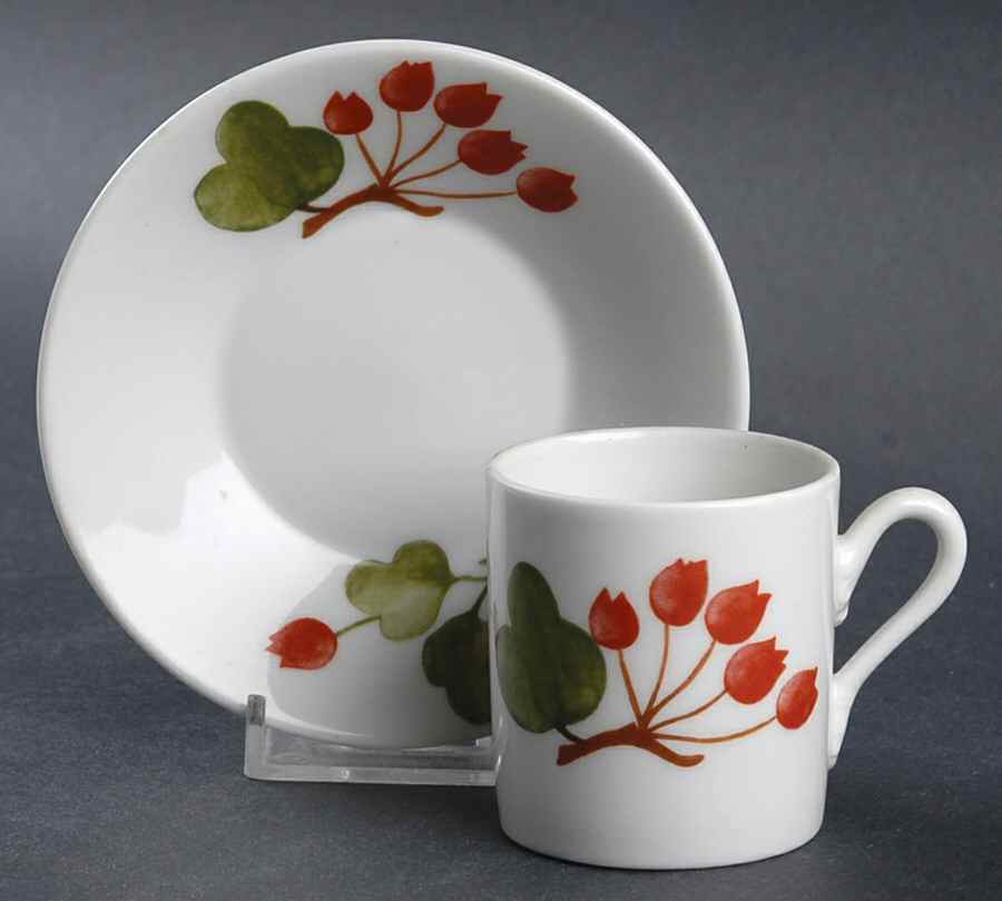 Red Currant Flat Demitasse Cup & Saucer Set by Ginori 1735-1