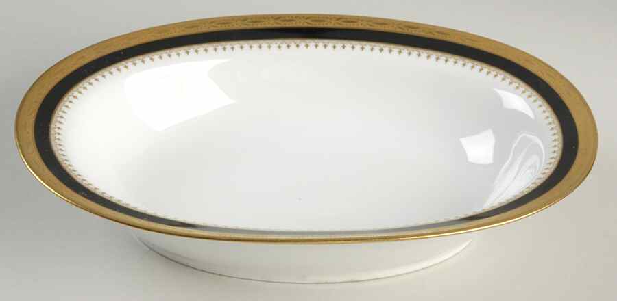 Regal Black 9" Oval Vegetable Bowl by Ginori 1735-1