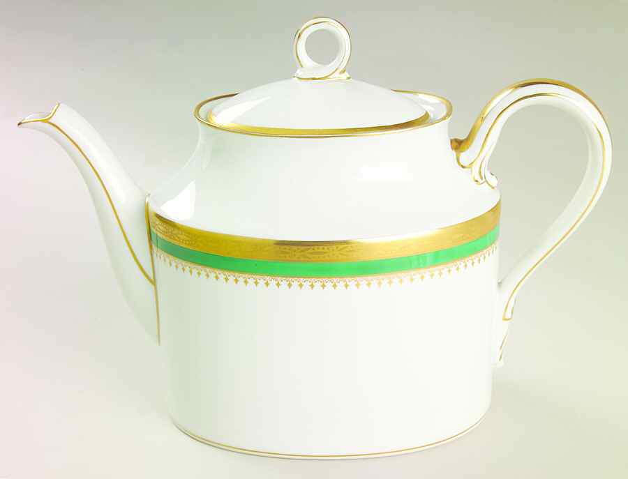 Regal Green Teapot & Lid by Ginori 1735-1