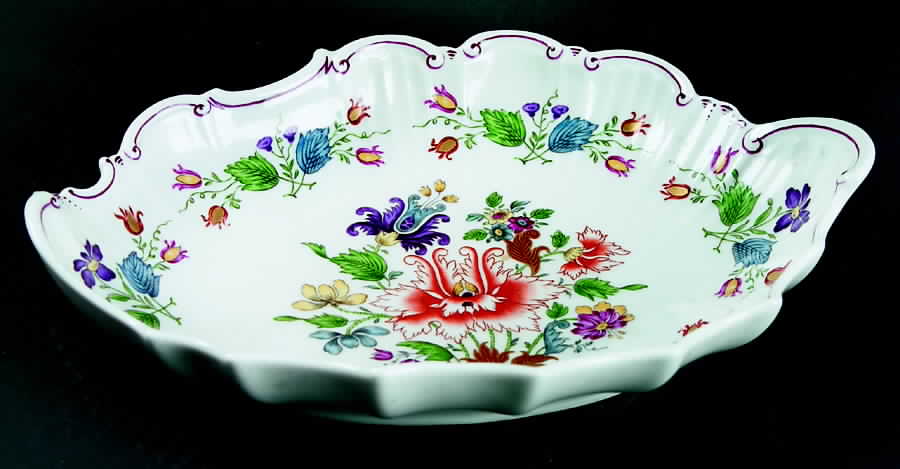 Riviera (Scalloped, Cinzia Shape) 9" Scalloped Tray by Ginori 1735-1
