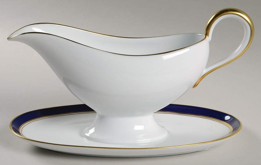 Sardinia Blue Gravy Boat with Attached Underplate by Ginori 1735-1