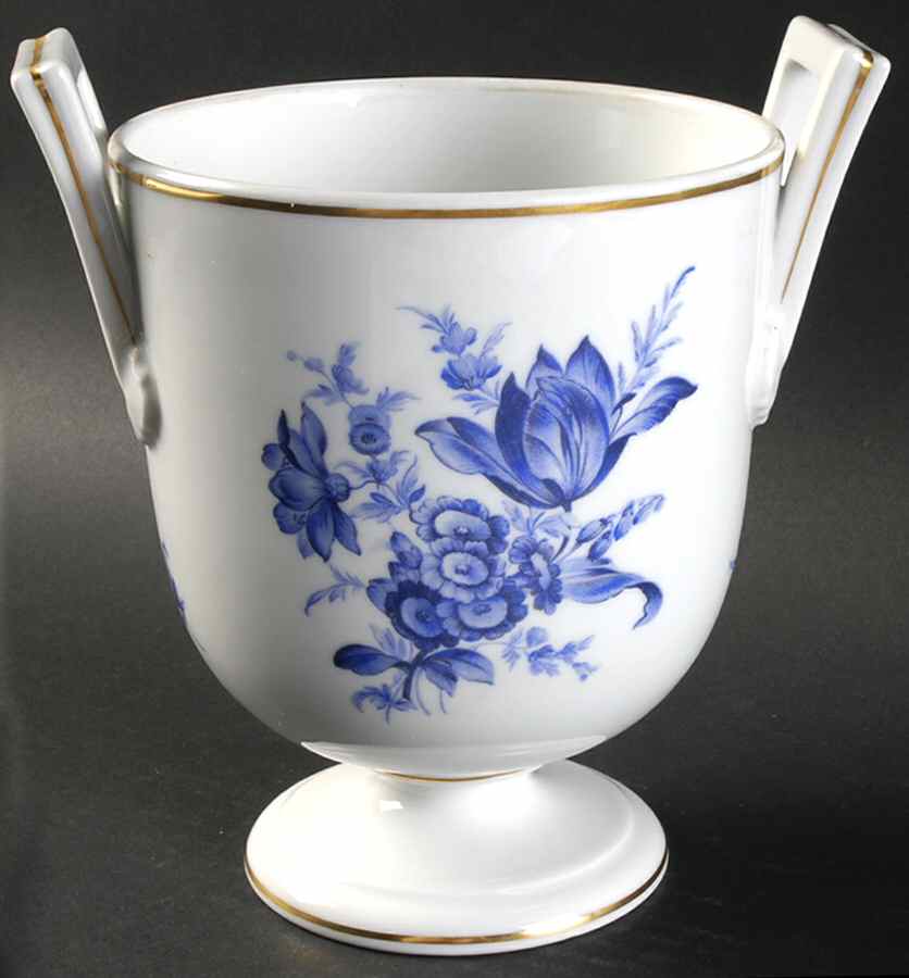Savona Large Vase by Ginori 1735-1
