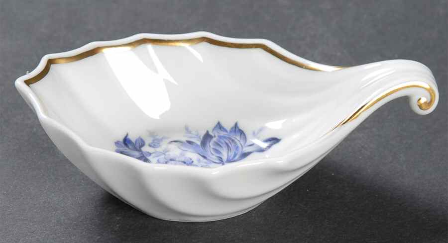 Savona Nut Dish by Ginori 1735-1