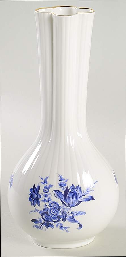 Savona 9" Bud Vase by Ginori 1735-1