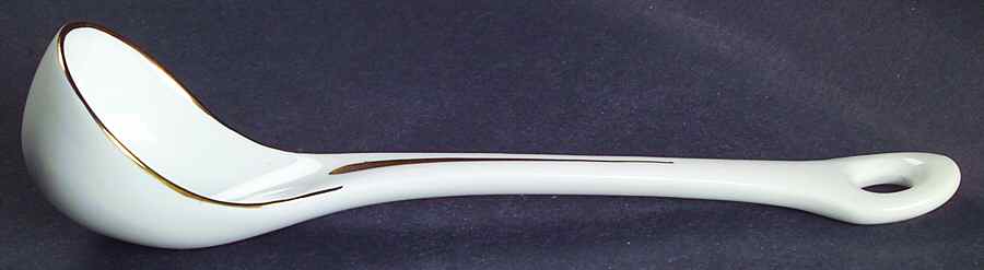 Shells Gravy Ladle Solid Piece by Ginori 1735-1