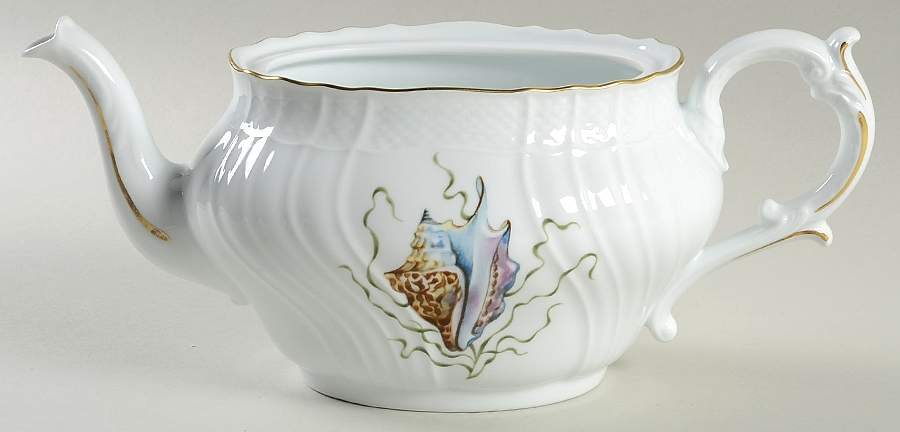 Shells Teapot No Lid by Ginori 1735-1