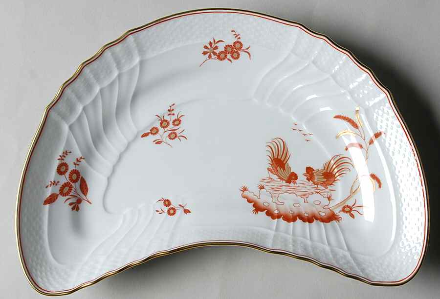 Siena Rust (Scalloped, Vecchio Ginori) Crescent Salad Plate by Ginori 1735-1