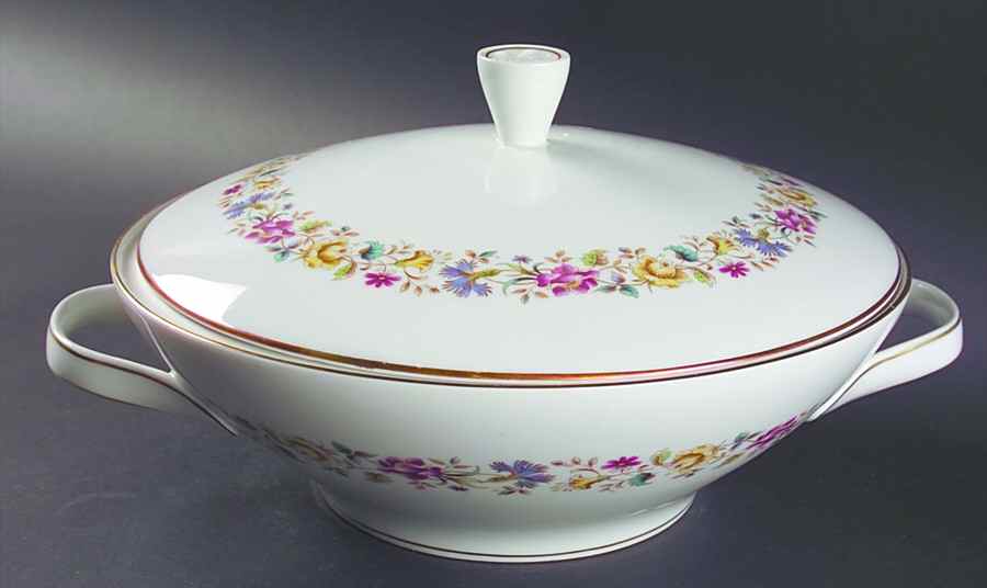 Sorrento Round Covered Vegetable by Ginori 1735-1