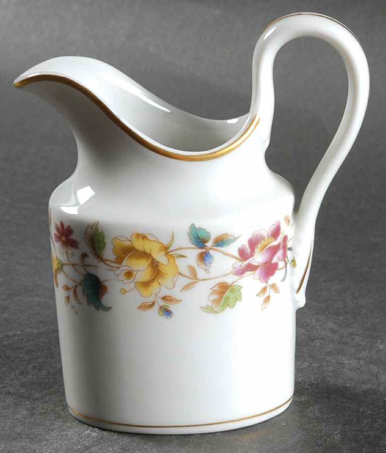 Sorrento Creamer by Ginori 1735-1