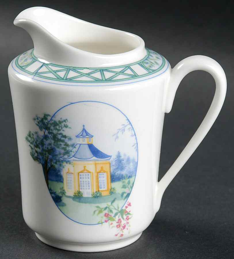 Stresa Creamer by Ginori 1735-1