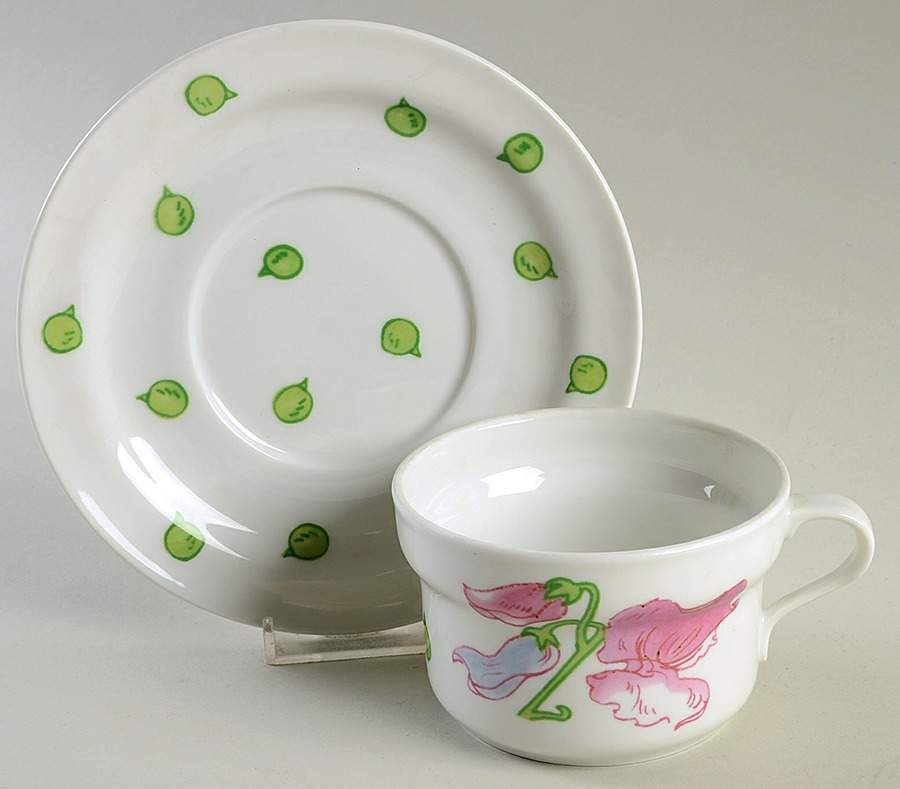 Sweet Pea Oversized Cup & Saucer Set by Ginori 1735-1