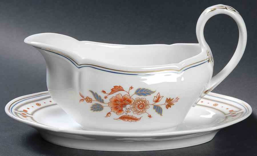 Taormina Gravy Boat with Attached Underplate by Ginori 1735-1
