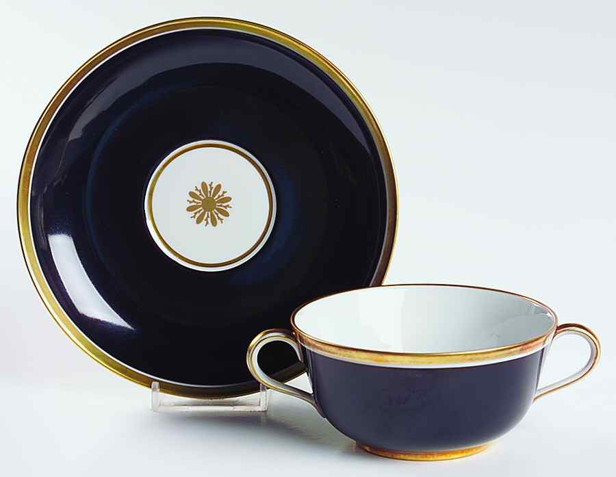 Visconte Black Flat Cream Soup Bowl & Saucer Set by Ginori 1735-1