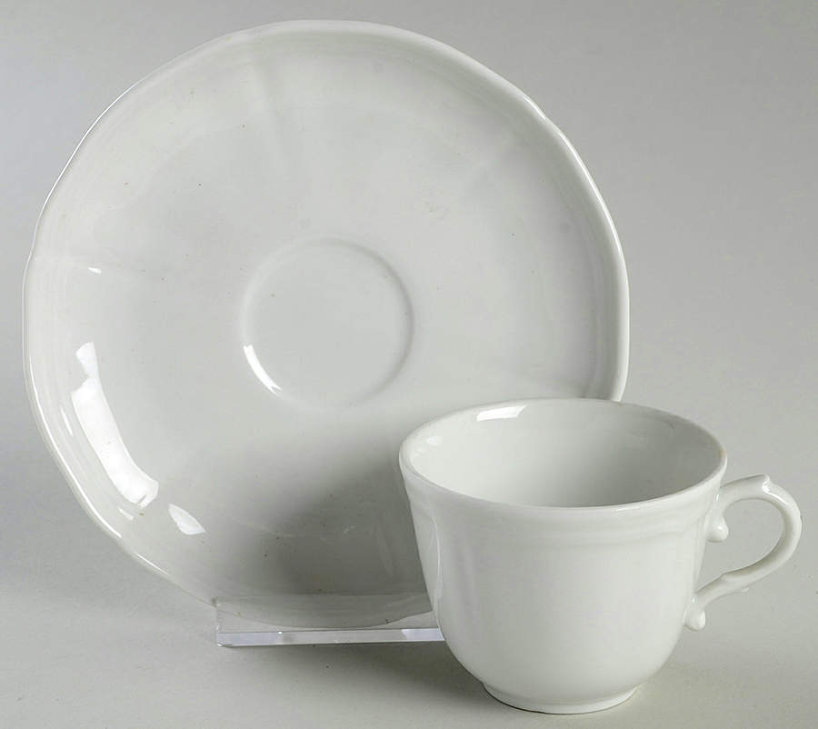 White Antico Doccia Flat Demitasse Cup & Saucer Set by Ginori 1735-1