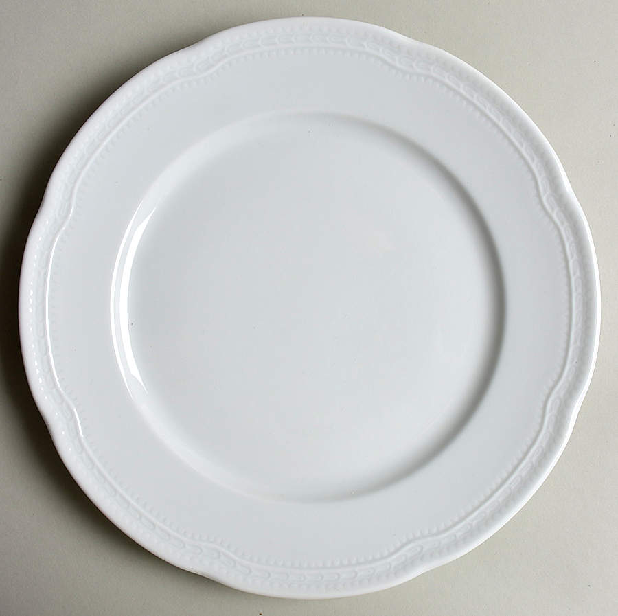 White Antico Doccia Dinner Plate by Ginori 1735-1