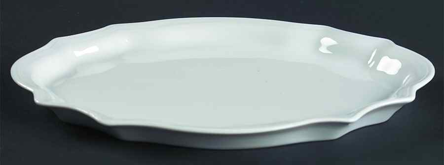 White Antico Doccia Hors d'Oeuvre Tray by Ginori 1735-1