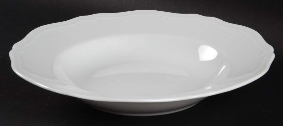 White Antico Doccia Large Rim Soup Bowl by Ginori 1735-1