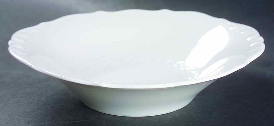 Museo White Fruit/Dessert (Sauce) Bowl by Ginori 1735-1