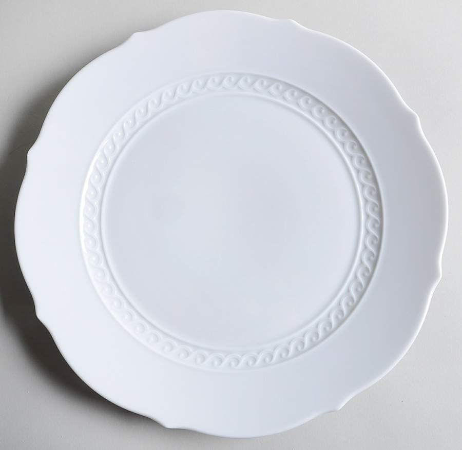 Museo White 11" Chop Plate (Round Platter) by Ginori 1735-1