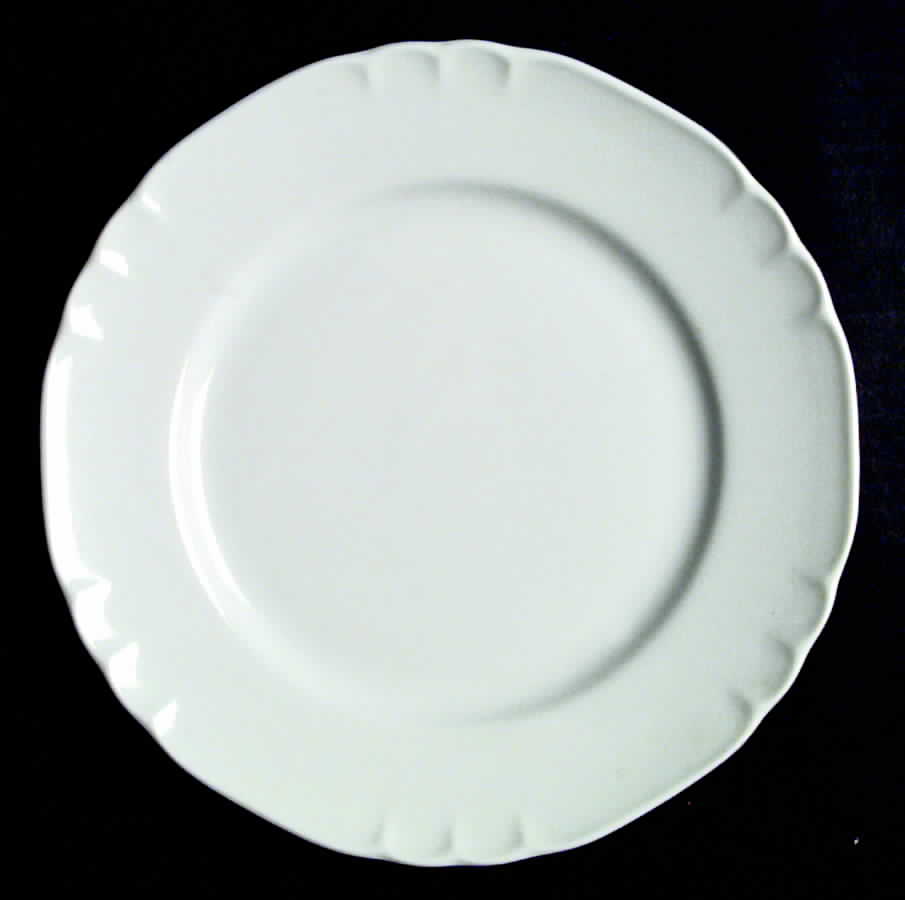 White Petalo Dinner Plate by Ginori 1735-1