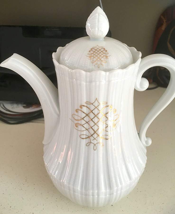 GIR3 Coffee Pot & Lid by Giraud China-1