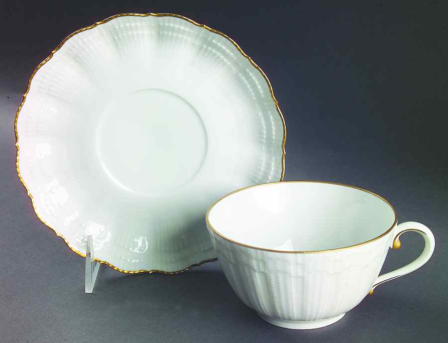 Gold Corail Breakfast Cup & Saucer Set by Giraud China-1