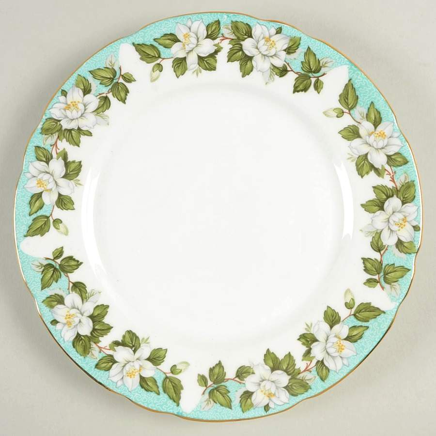 Montrose Luncheon Plate by Gladstone-1