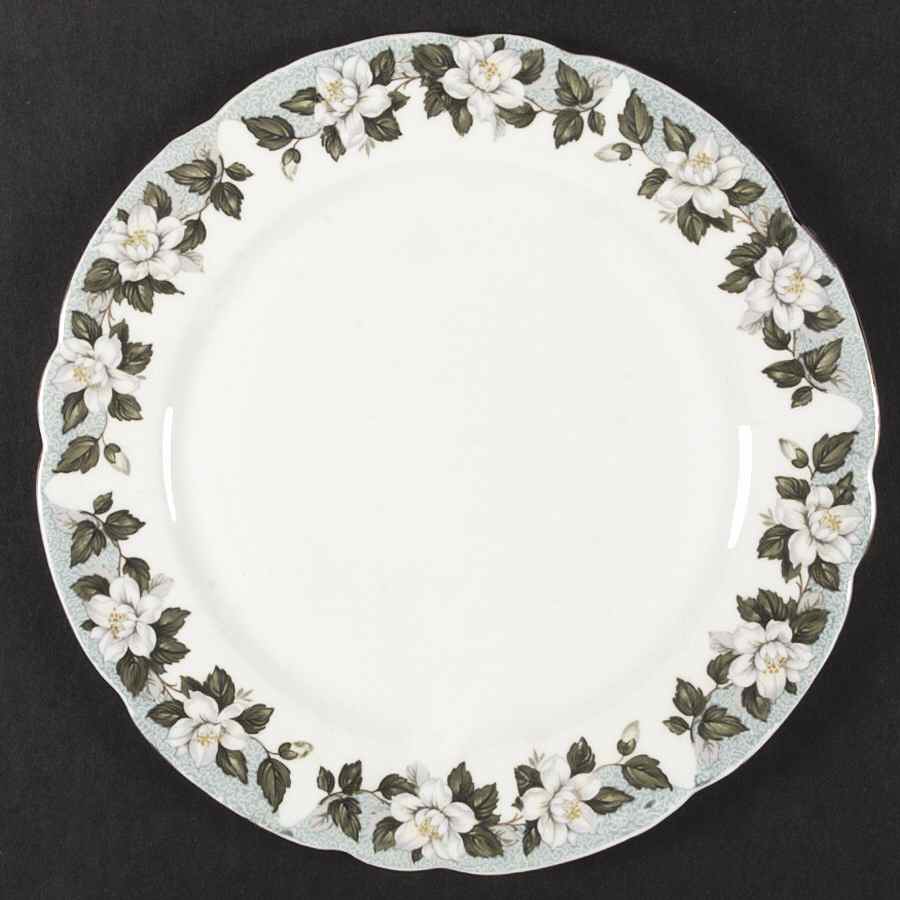Montrose Dinner Plate by Gladstone-1