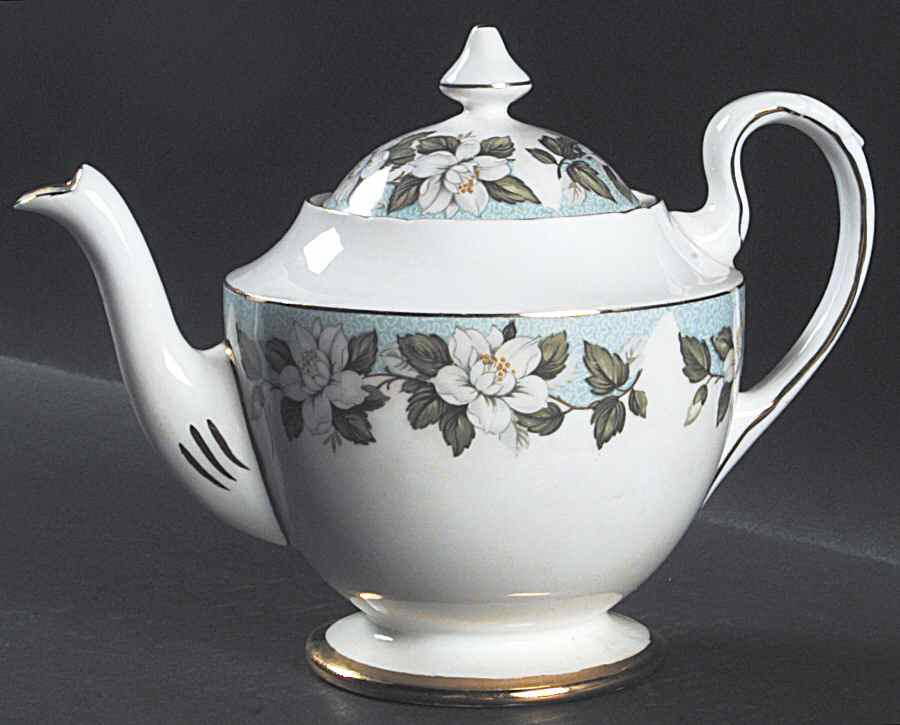 Montrose Teapot & Lid by Gladstone-1