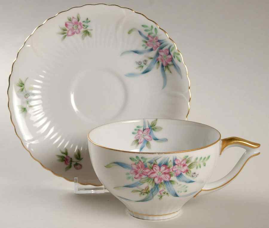 Belle Flat Cup & Saucer Set by Gold China-1
