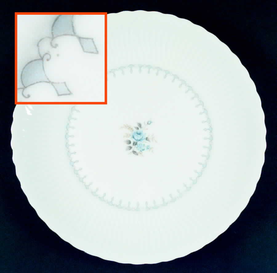 Elizabeth Dinner Plate by Gold China-1