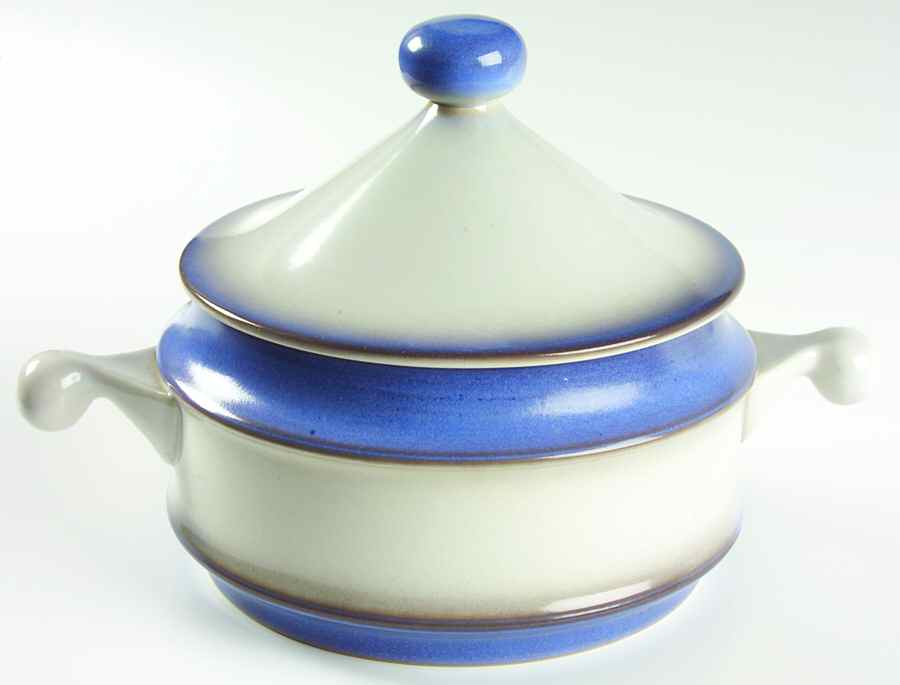 Auvergne 1.75 Qt Round Covered Casserole by Goebel-1