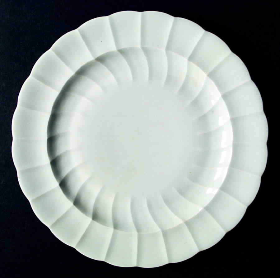 Belle Helene Dinner Plate by Goebel-1