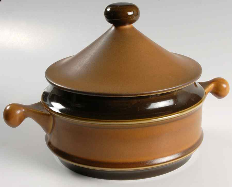 Bretagne 2 Qt Round Covered Casserole by Goebel-1