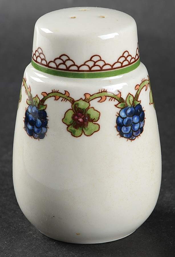 Brombeere Pepper Shaker by Goebel-1