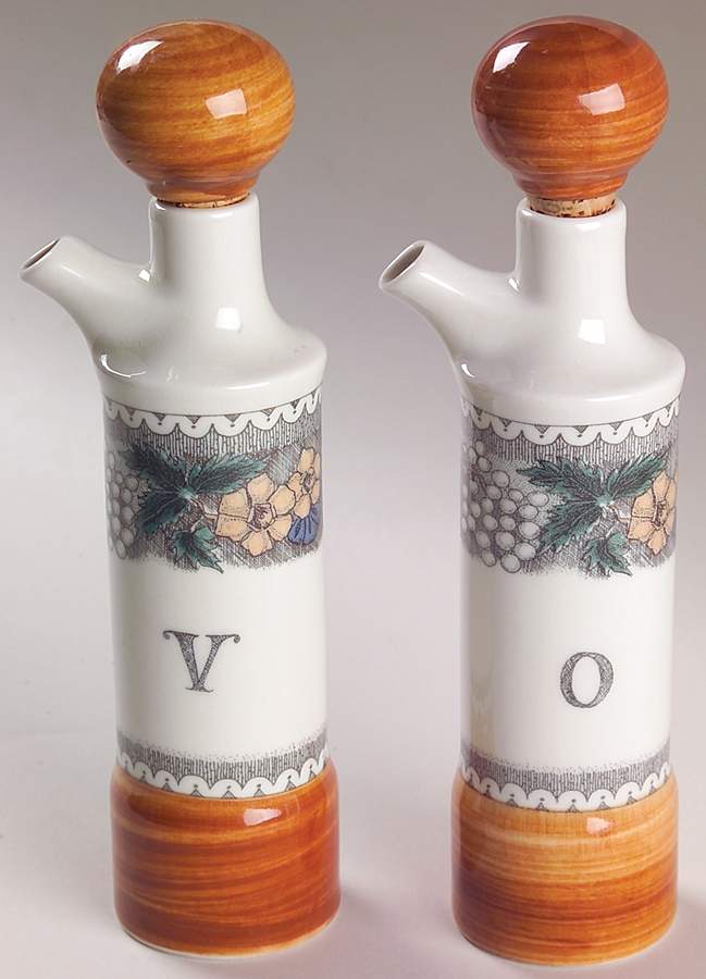 Burgund Vinegar and Oil Set with Stoppers by Goebel-1