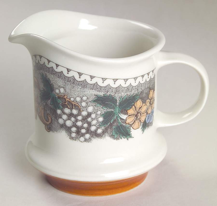Burgund Creamer by Goebel-1